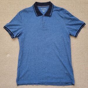 Banana Republic Men's Blue Polo Shirt